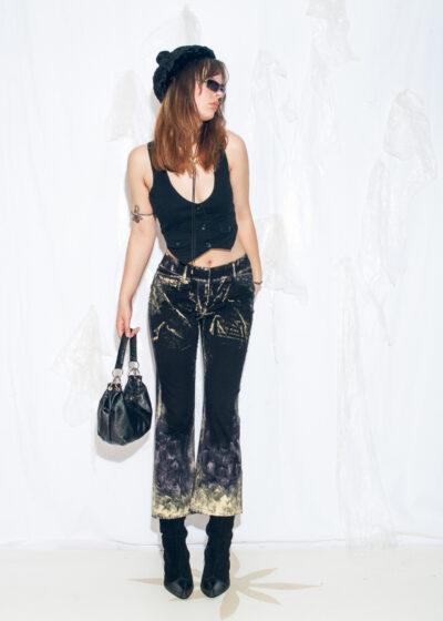 Reworked Vintage Y2K Flare Capri Jeans in Black