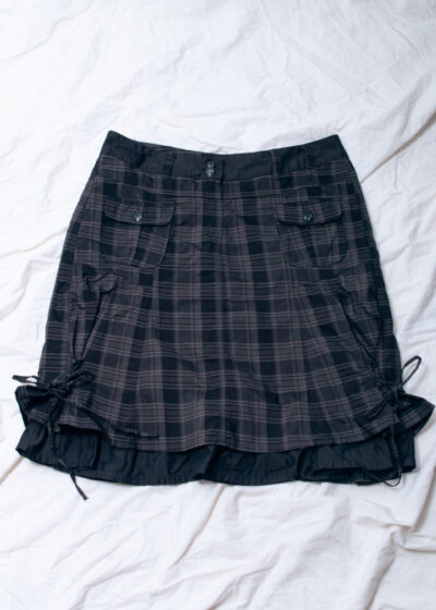 Vintage Y2K Grunge Low Rise Midi Skirt in Grey Plaid