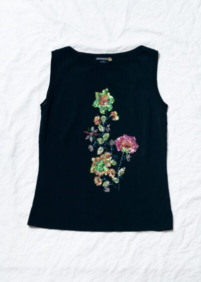 Vintage Y2K Knitted Top in Black with Flower Embroidery
