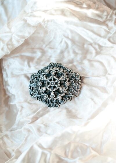 Vintage silver plated brooch 10s Art Nouveau filigree pin