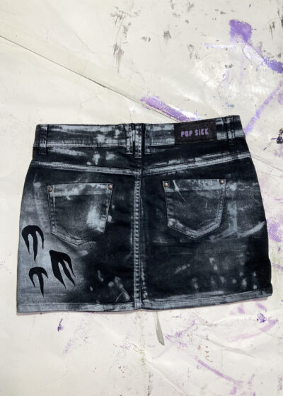 Vintage Y2K Hand Painted Mini Skirt in Black Silver