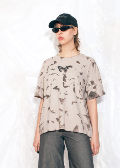 Vintage Y2K Reworked Oversized Tee in Beige Printed
