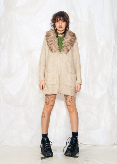 Vintage Y2K Knit Cardigan in Beige with Faux Fur Collar