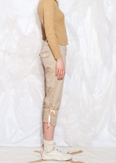 Vintage Y2K Capri Pants in Beige w Satin Bows
