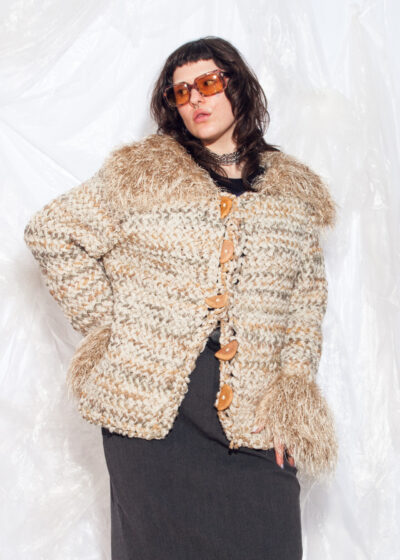 Vintage Y2K Handmade Knit Cardigan in Beige w Furry Collar