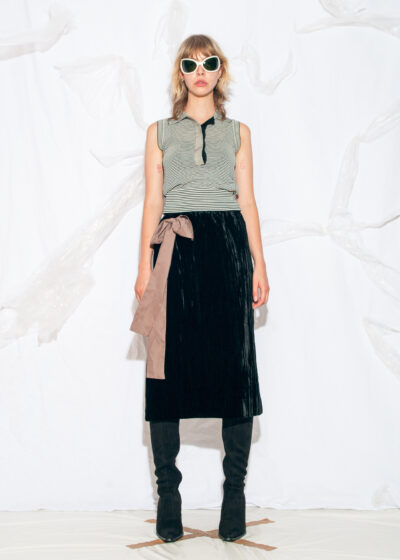 Vintage 50s Velvet Midi Skirt in Black with Satin Bow