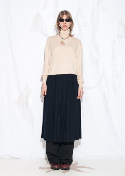 Vintage 90s Gispa Wool Turtleneck Jumper in Beige