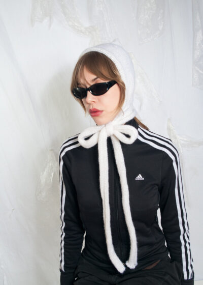 Vintage Y2K Knitted Hood and Scarf in White