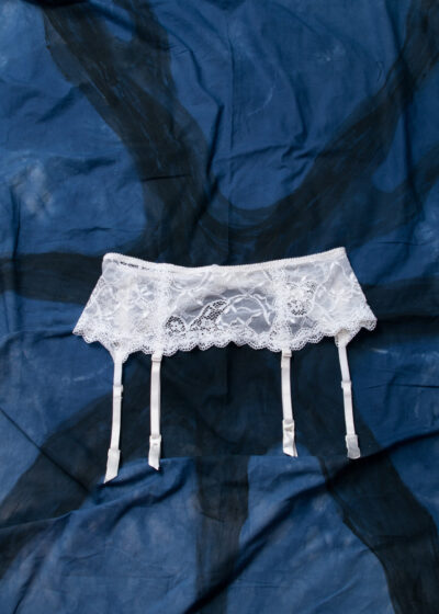 Vintage Y2K Fairycore Lace Suspenders in White