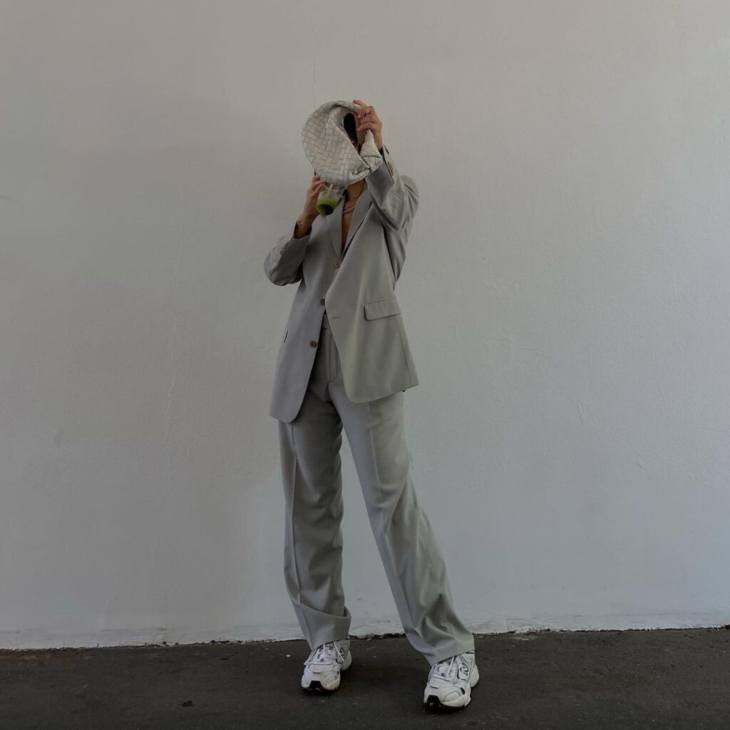 Photo of a person wearing a fall vintage outfit.