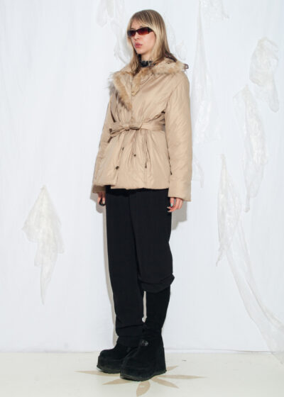 Vintage Y2K Beige Coat with Fur Collar