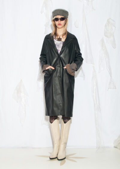 Vintage 90s Minimalist Leather Coat in Black